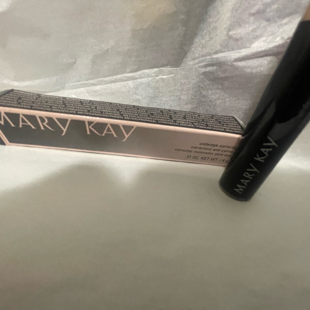 Mary Kay under eye concealer